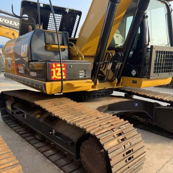 Cat320d2